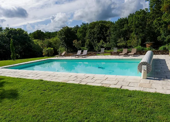 Malvoisine * Ecuille